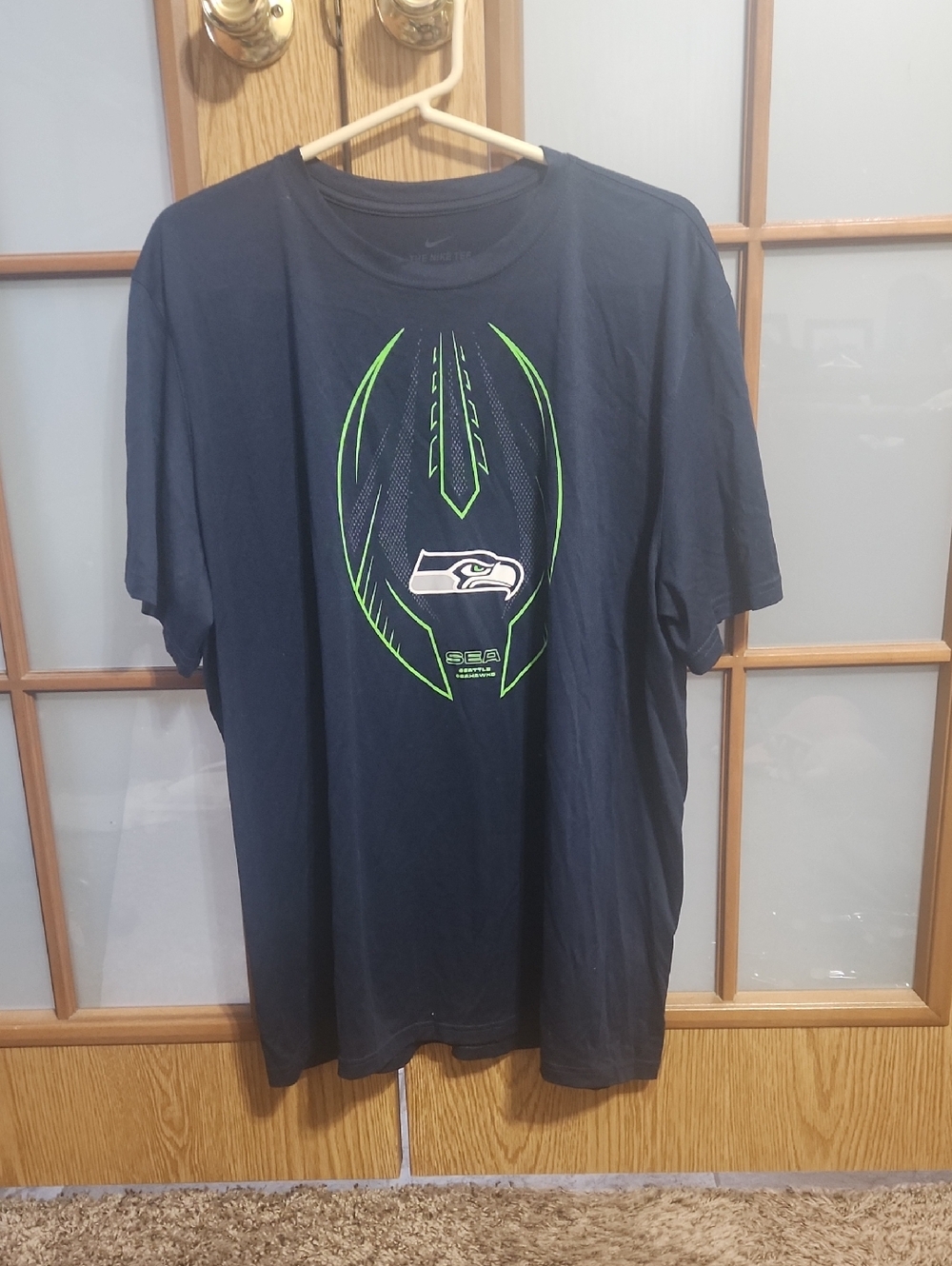 Nike Seattle Seahawks Navy Graphic Tee - Men's XXL